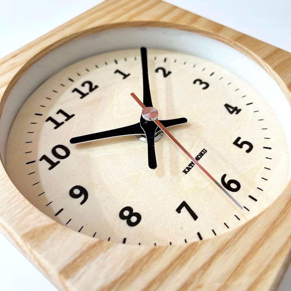 KATOMOKU Dual use clock 6 km-131NARC Natural radio clock continuous second hand