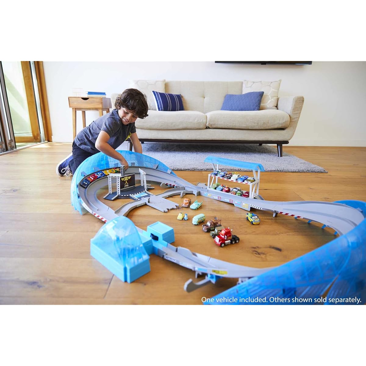 Disney And Pixar Cars Ultimate Florida Speedway Track Set with 1 Car