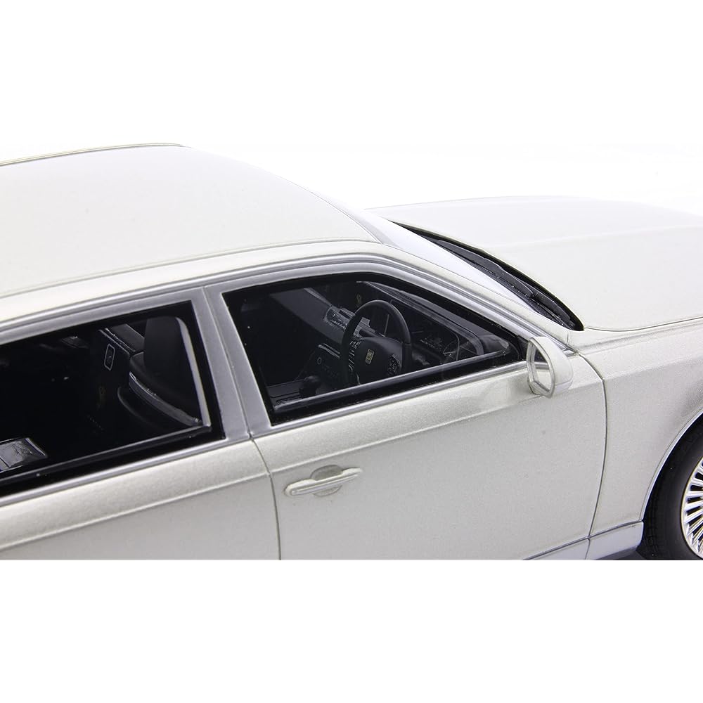 samurai 1/18 Toyota Century Silver Finished Product KSR18036S