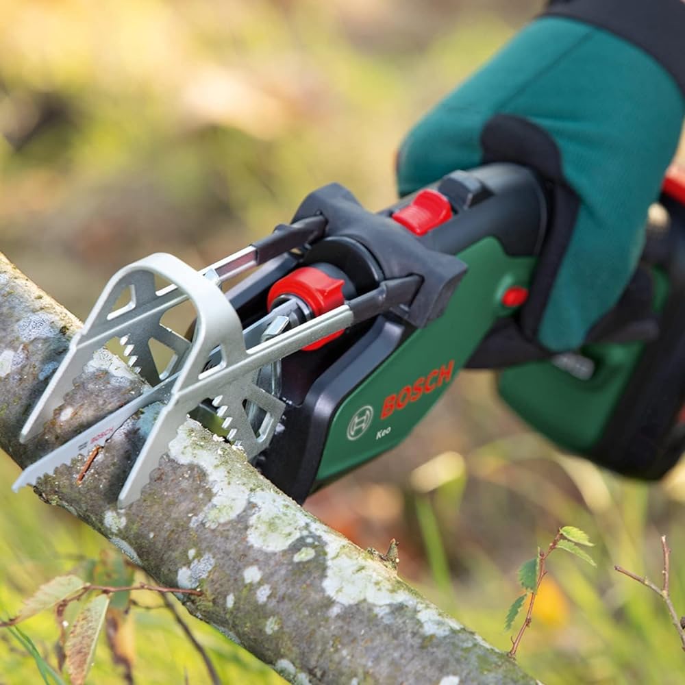 Bosch DIY 18V cordless saw (body only, battery and charger sold separately) KEO118H Green