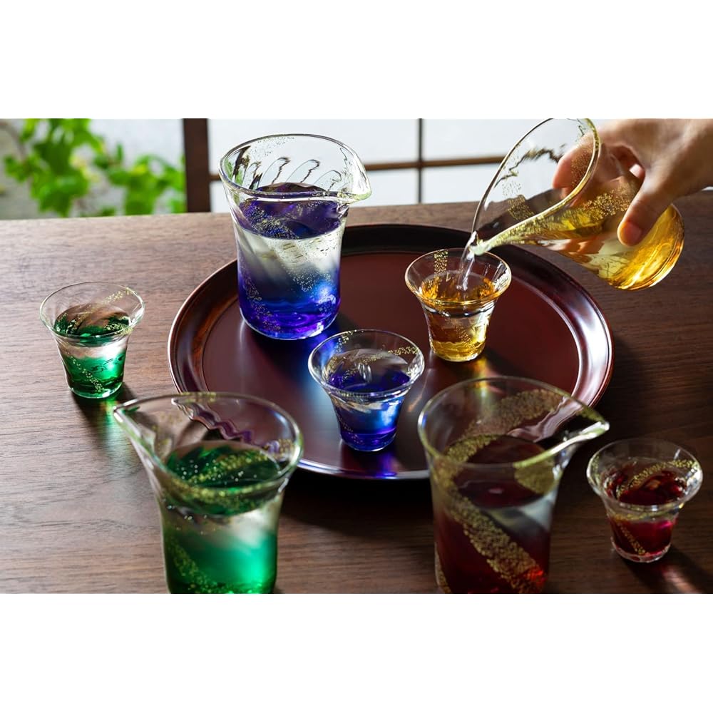 Adelia Tsugaru Vidro Japanese Sake Sake Set Amber Zuisai Sake Set Amber with Gold Leaf Presentation Box Made in Japan FS-62502