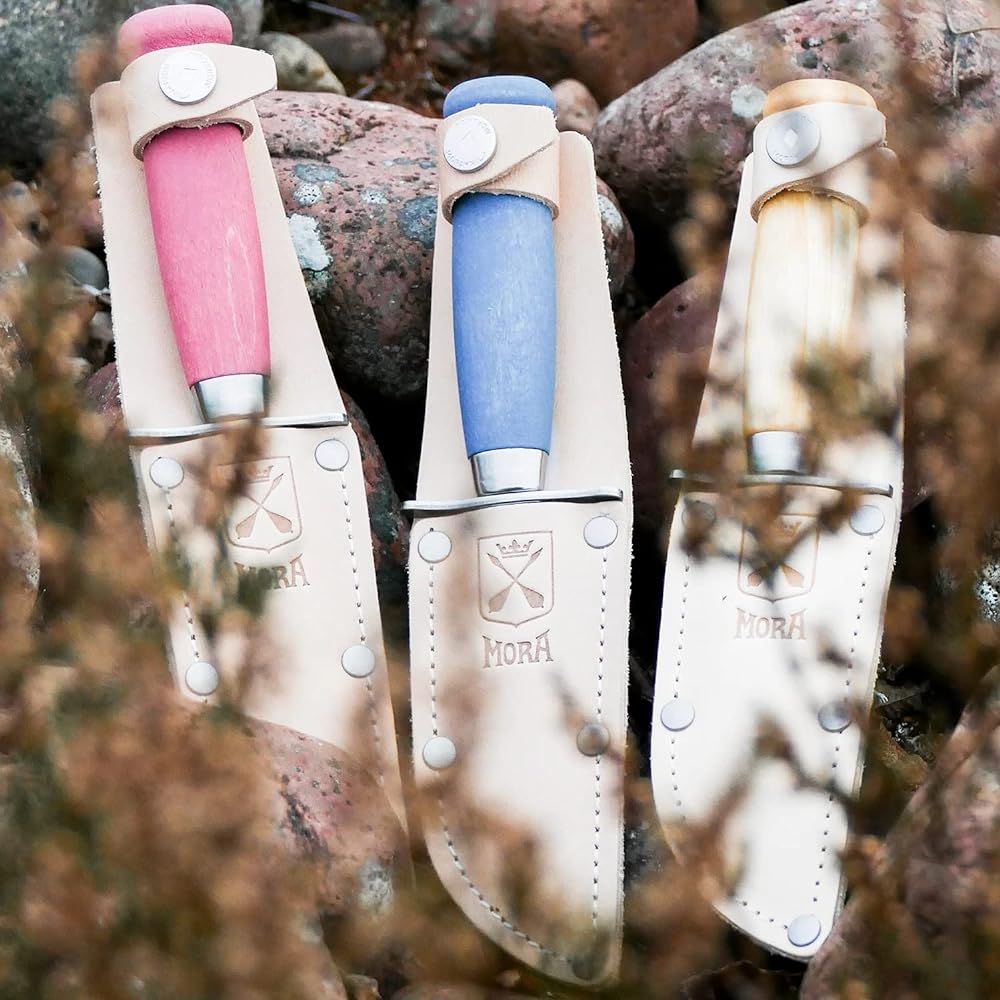 Morakniv Scout 39 Stainless Steel Kids Knife (Lingonberry)