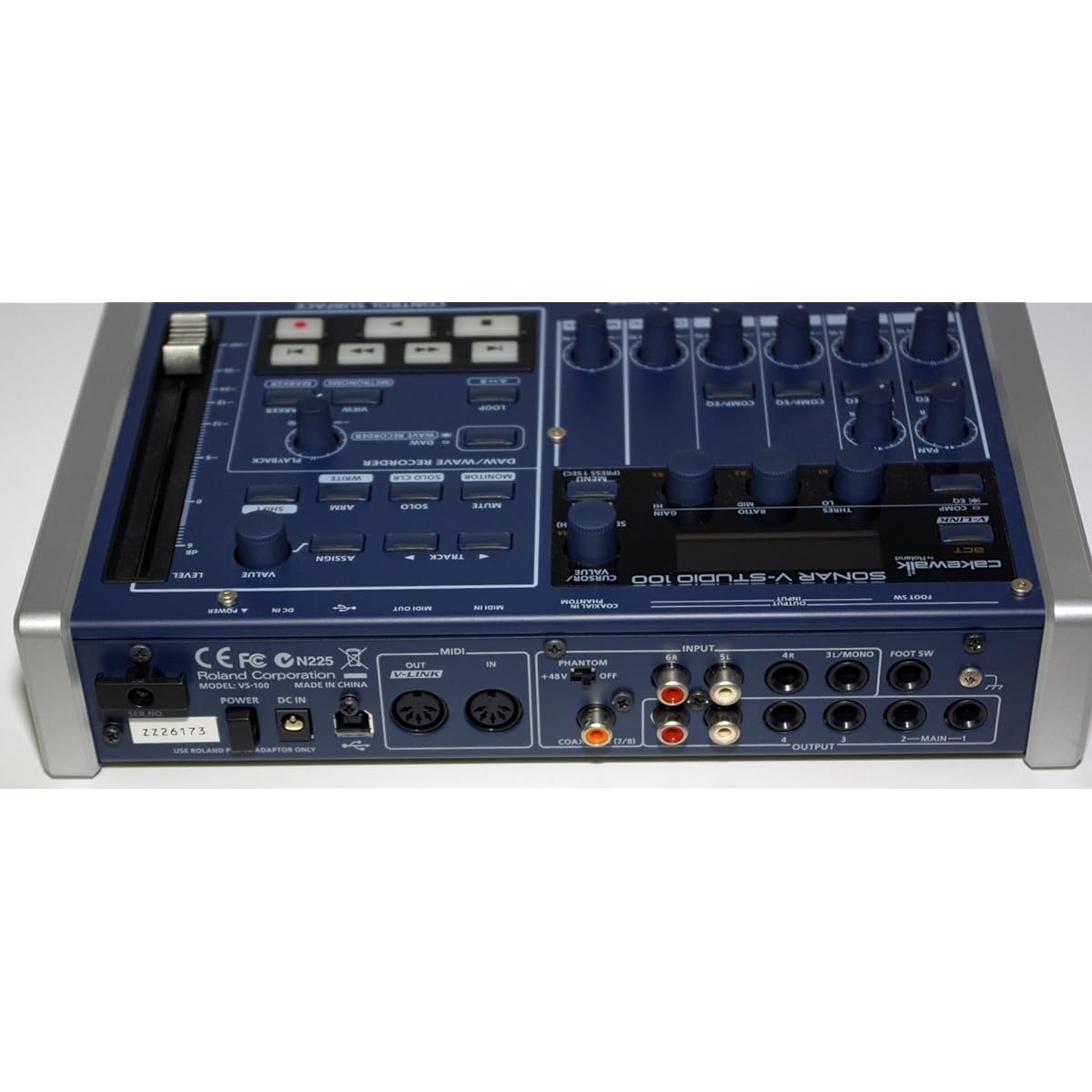 Roland SONAR V-STUDIO 100 VS-100