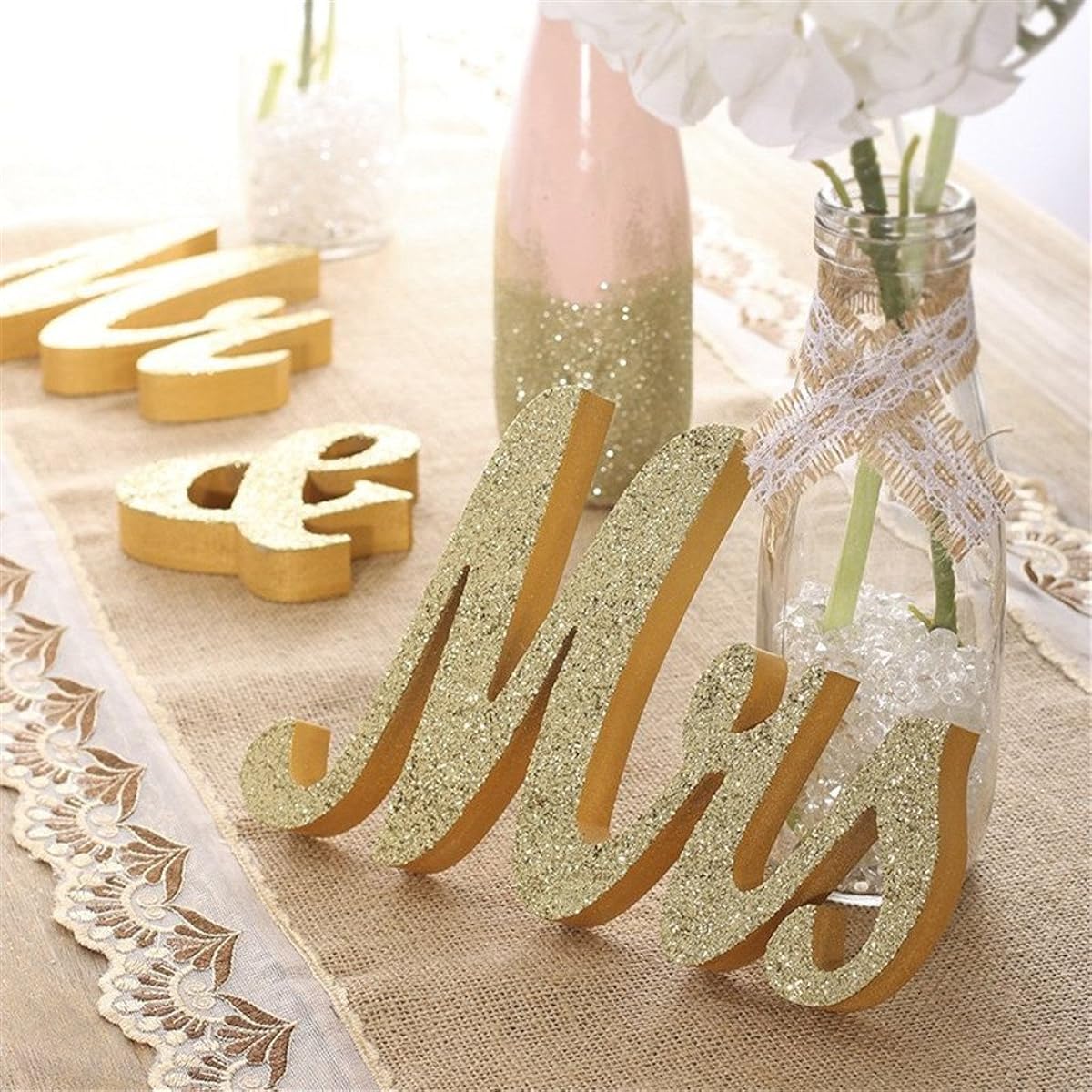wantmaz Golden Mr and Mrs Sign Wedding Table Decorations Wooden Freestanding Letters for Photo Props Rustic Wedding Decorations Anniversary Wedding Shower Gifts