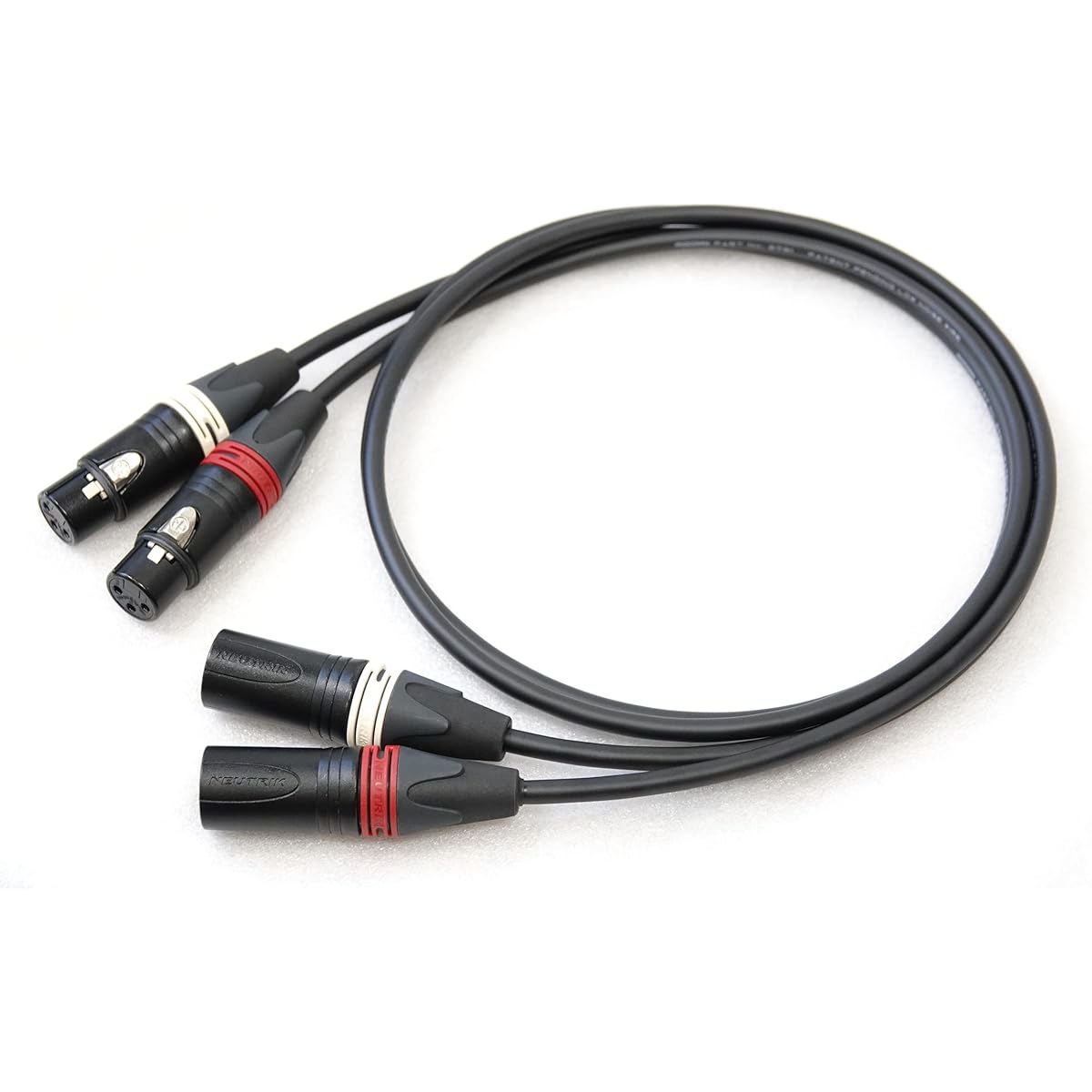 MOGAMI 2791 Red and White 2 Pair XLR Microphone Cable (7m)