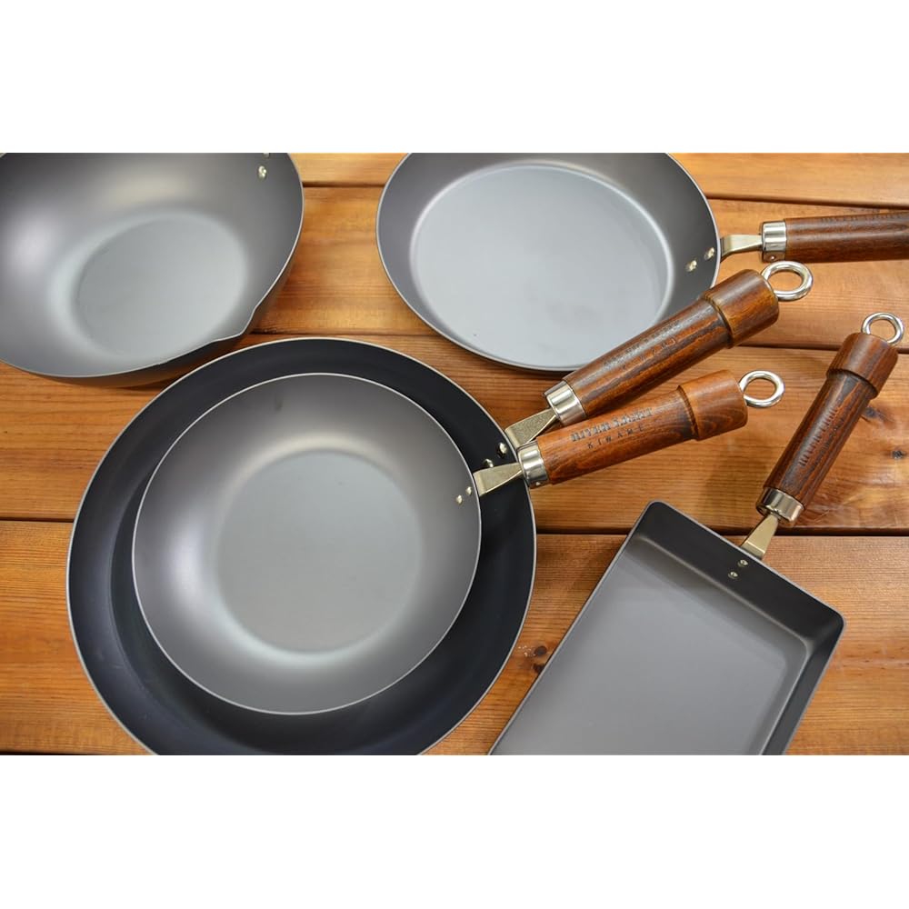 River Light Goku Japan Urushi Iron Frying Pan 24cm Iron Nitride Nitriding Compatible with IH Rust Resistant Made in Japan KU1224