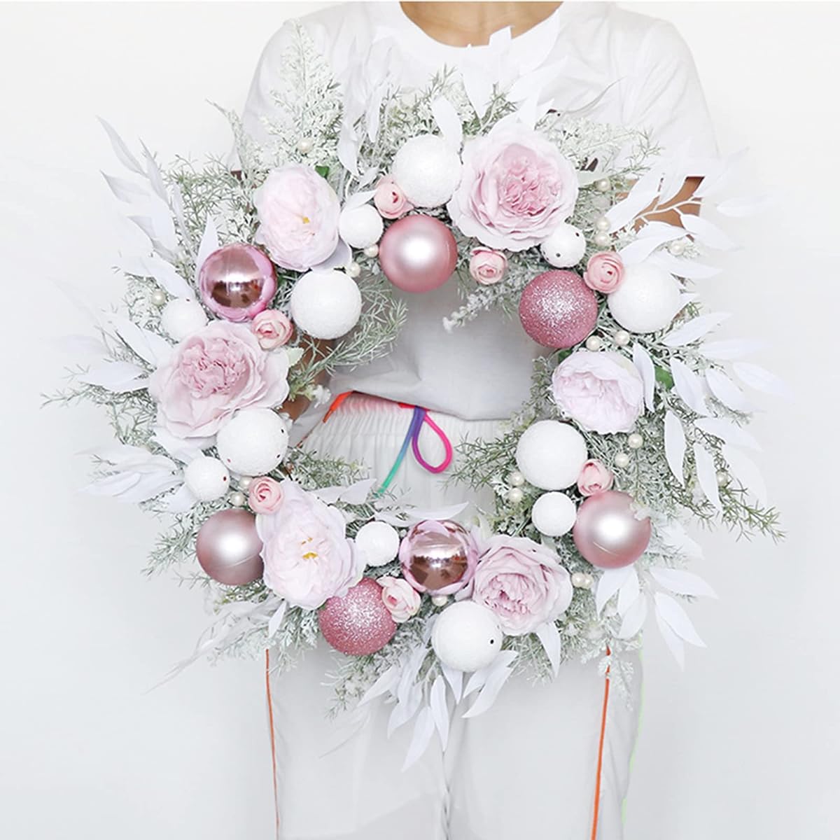 SLDHFE Peony Hydrangea Wreath 21.6 Inch Artificial Pink Peony Hydrangea Wreath for Entrance Door with Glitter Balls Faux Pink Flower Wreath with Green Leaves for Christmas Party Wedding Home Decoration