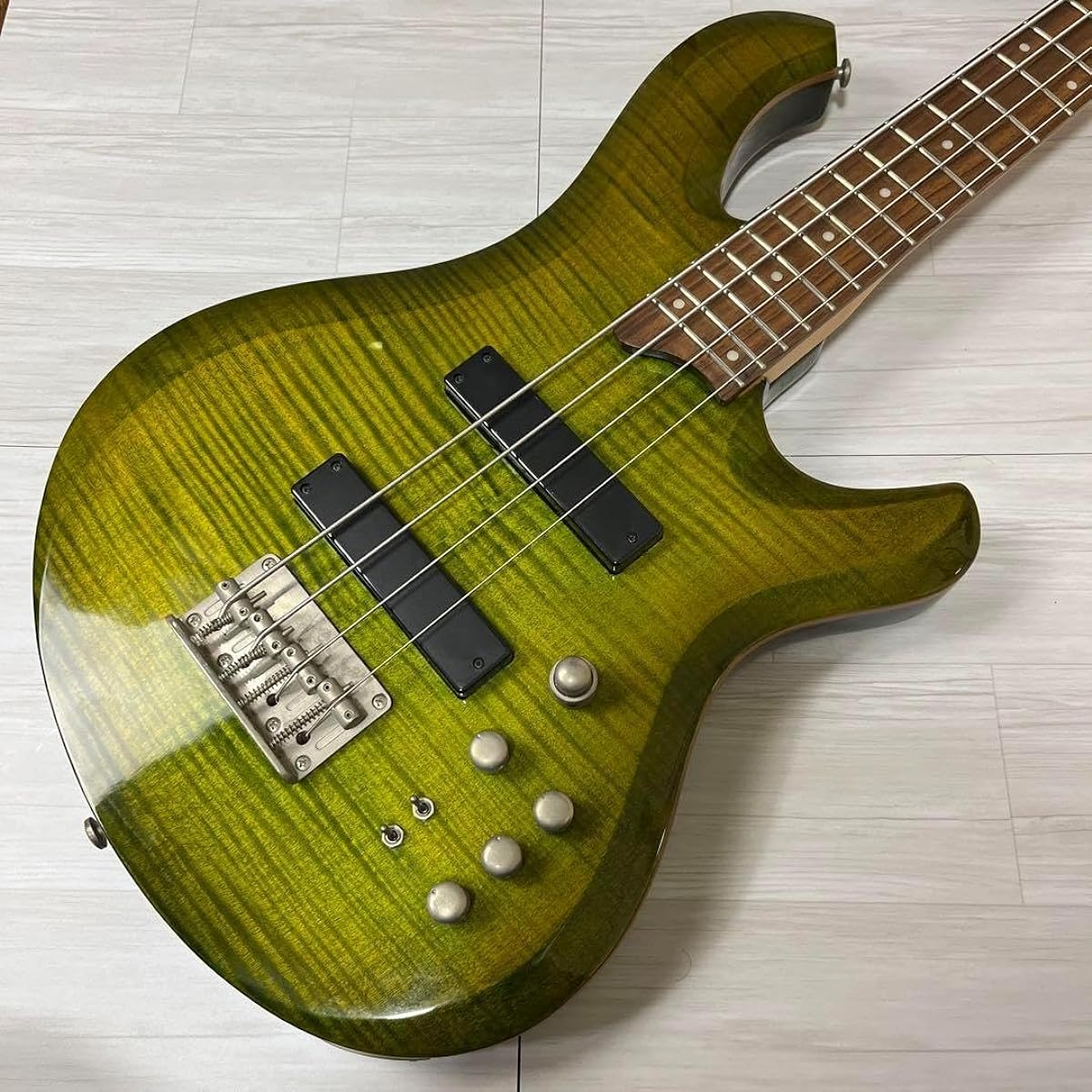 4826 clive FP300 24 frets green I8TG