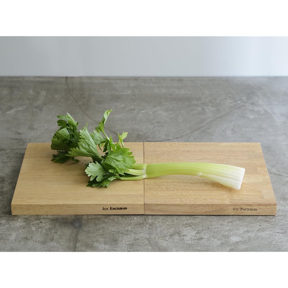 La Base Yoko Arimoto's cutting board 26cm in white box