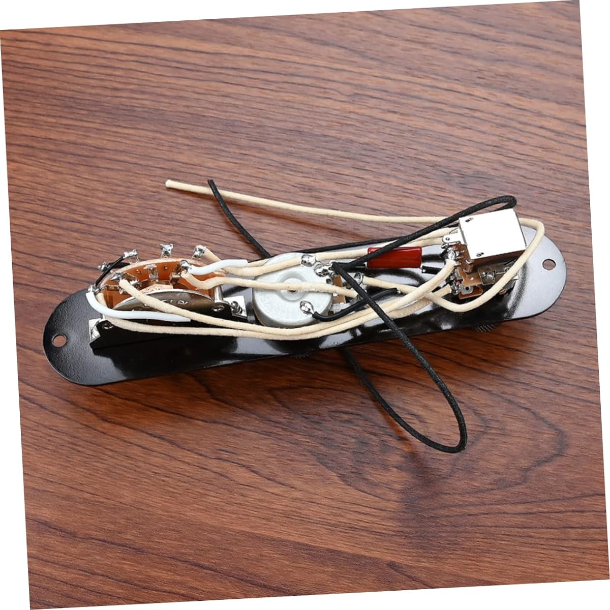 Vaguelly 3 Sets Guitar Line Electric Guitar Control Compartment Metal Guitar 3 Way Guitar Control Plate Guitar Bass Control Knobs Saddle Plate Guitar Accessories
