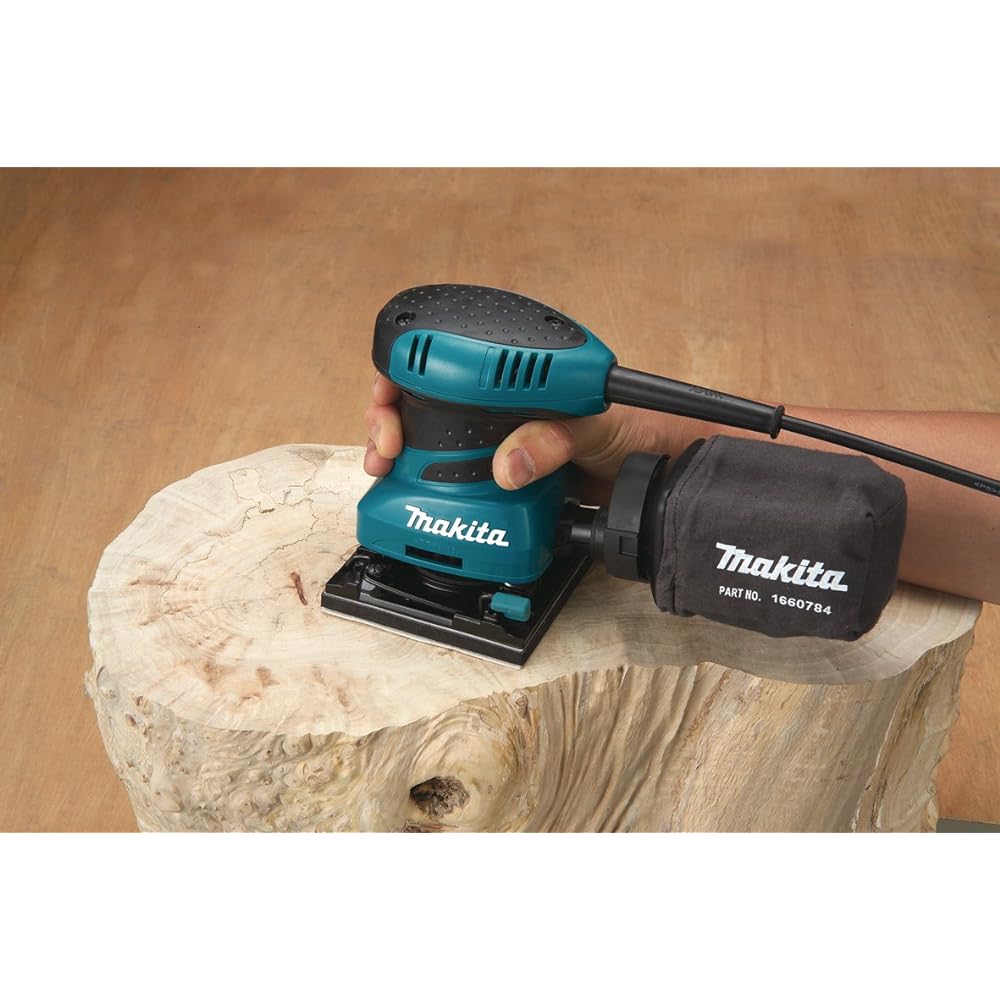 Makita Dustproof Mini Sander BO4555