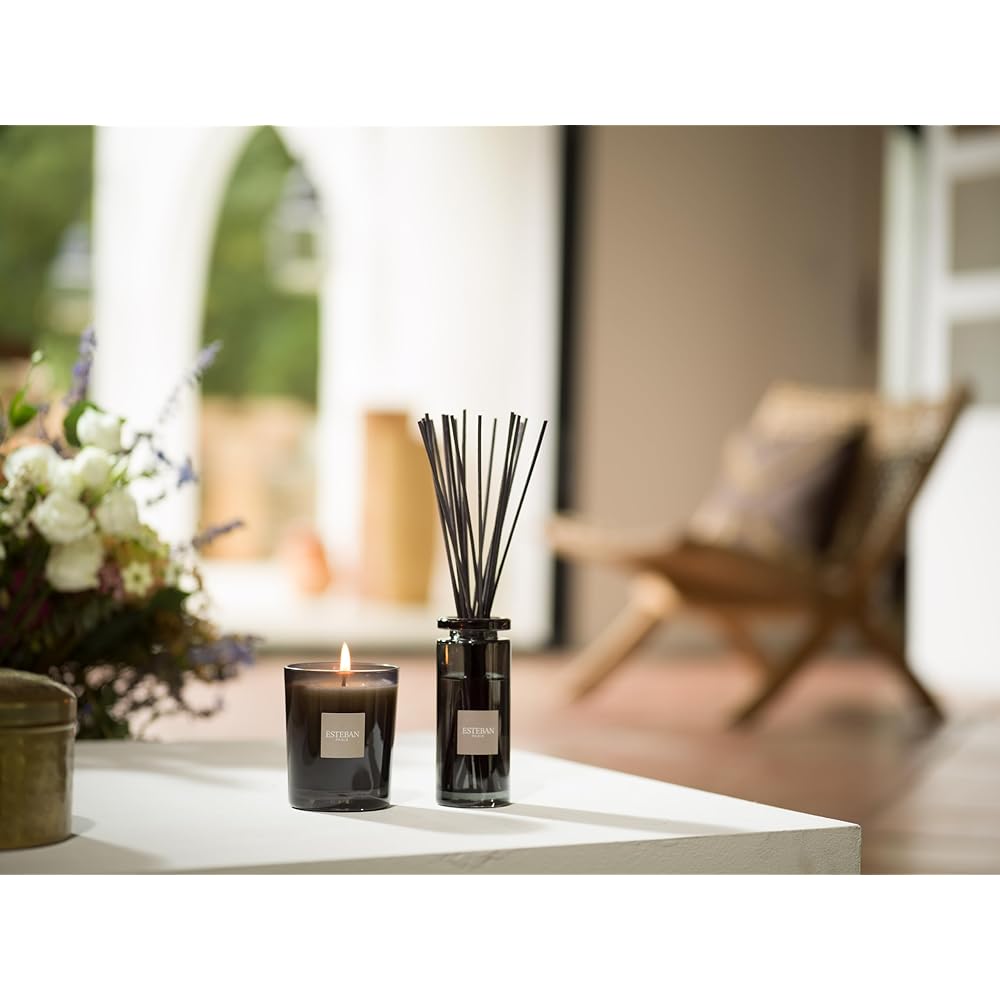 ESTEBAN Iris cashmere candle