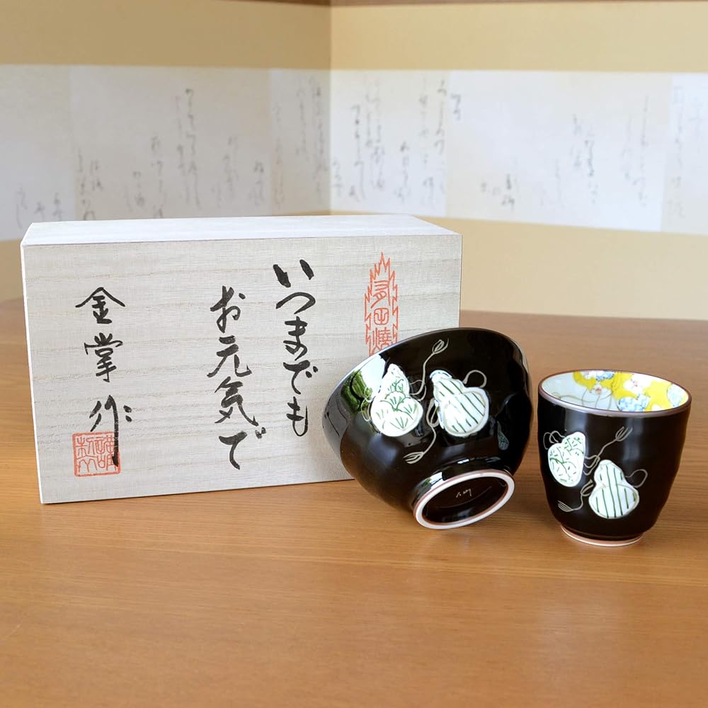 Celebration of ancient times, lucky charm gift for good health, Arita ware teacup, tea bowl, rice bowl set, six gourd colors, green, with gift card and message card, in wooden box