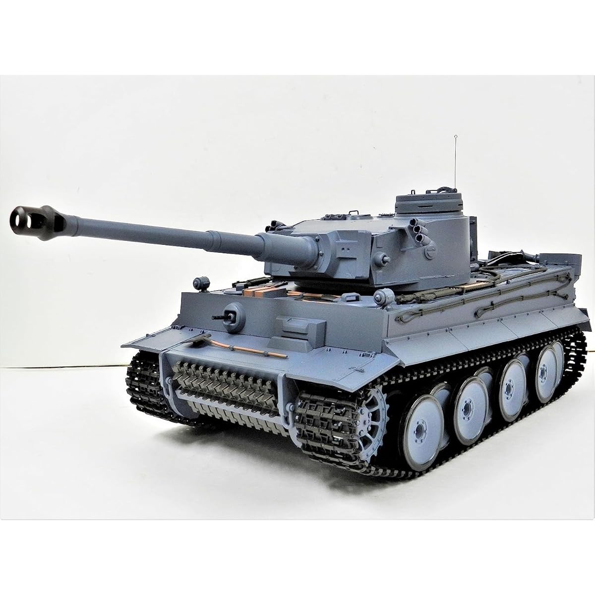 ☆Ver 7.0☆ Battle-capable Japanese instruction manual included Henglong 2.4GHz 1/16 Tank Radio Control Tiger I Type ☆Lithium-ion battery, infrared unit, BB bullet launcher, sound, smoke generation specifications