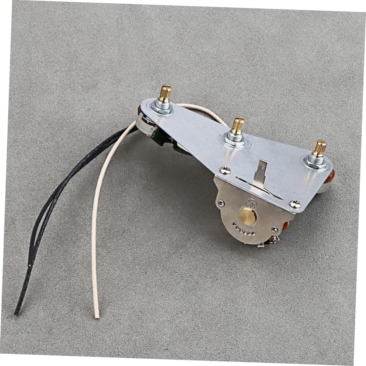 VICASKY 5pcs Aluminum Circuit Guitar Part Pickup Wire Harness Control Plate Knob Loaded Control Plate Guitar Hardware 3 Way Control Plate Contro