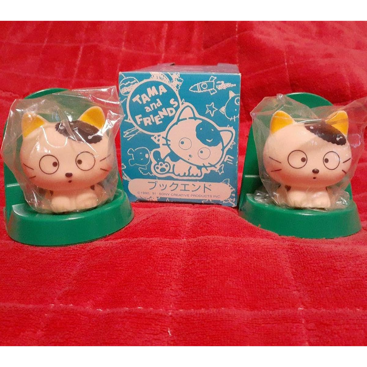 Do you know my Tama? Bookstand Tama Friends
