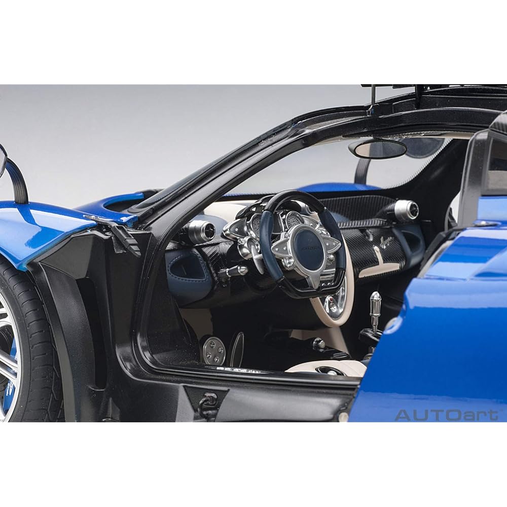 AUTOart 1/12 Pagani Huayra Metallic Blue