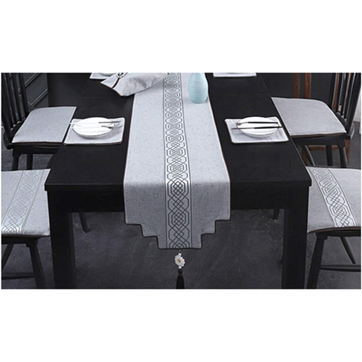 olor table runner, beige, plain, modern, stylish, classic, rectangular, simple, living room, entertaining, stain-resistant, machine washable, 33*200, easy to clean, dining, home decoration, elegant, multi-purpose, tablecloth, cotton linen, Japanese style