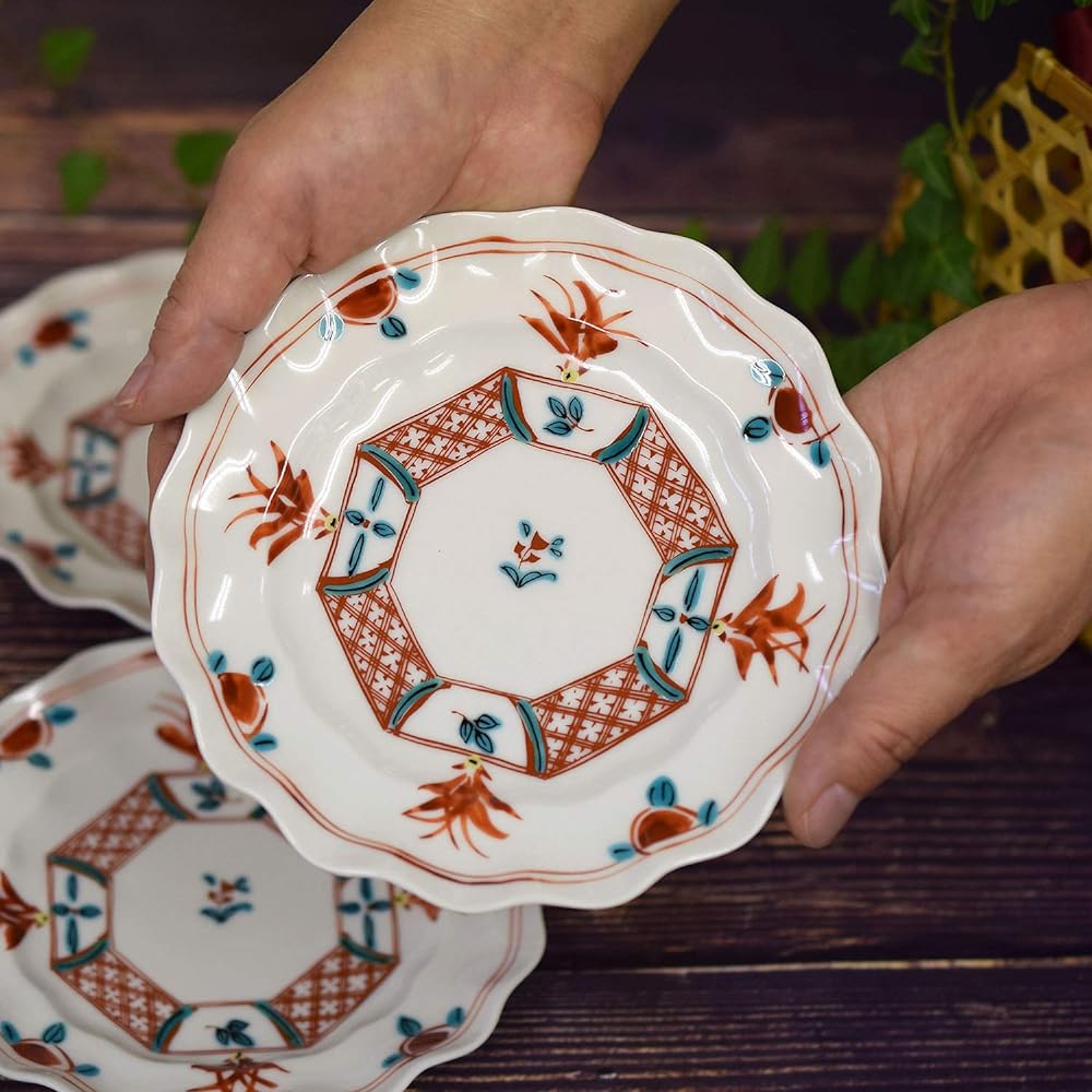 Plate Set, Stylish Tableware, Kutani Ware, Small Plates, Set of 5, Red Painting, Pottery, Japanese Tableware, Serving Plate, Made in Japan