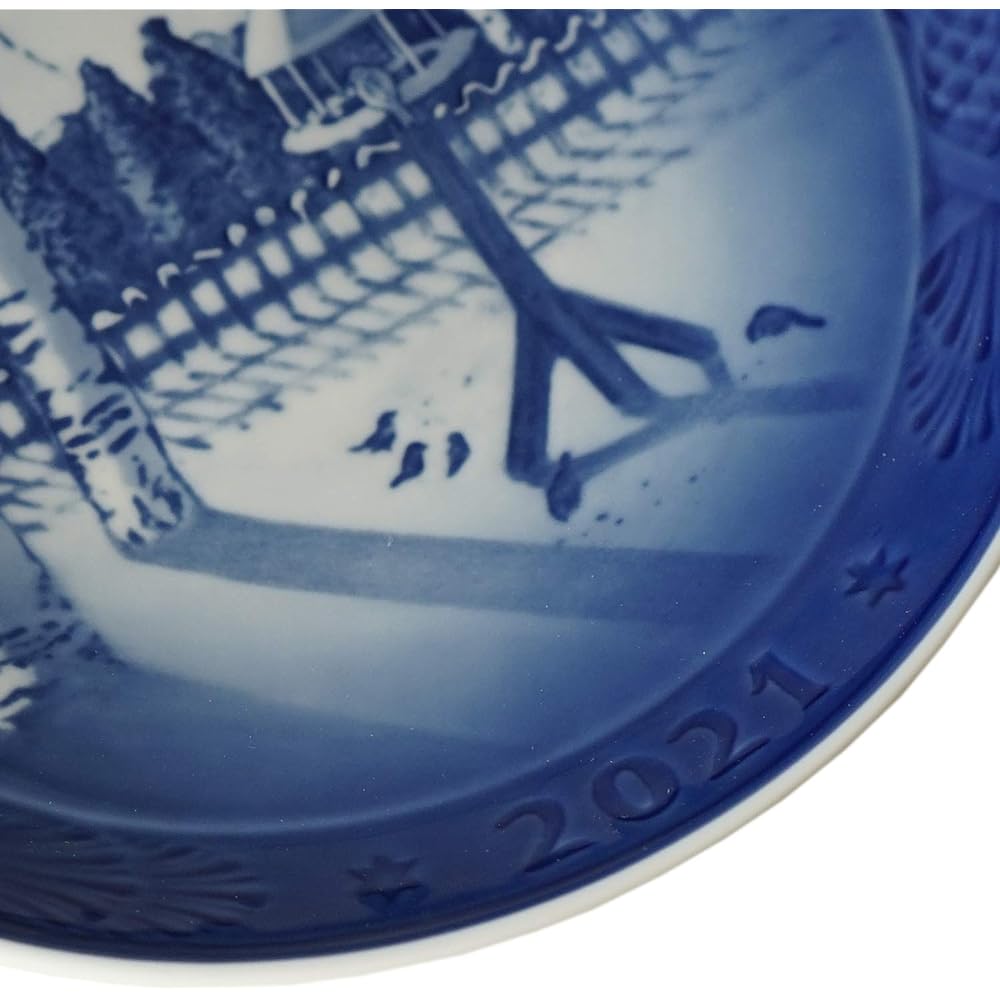 Royal Copenhagen Year Plate Christmas Plate 2021 1057622 Blue White [Parallel Import]