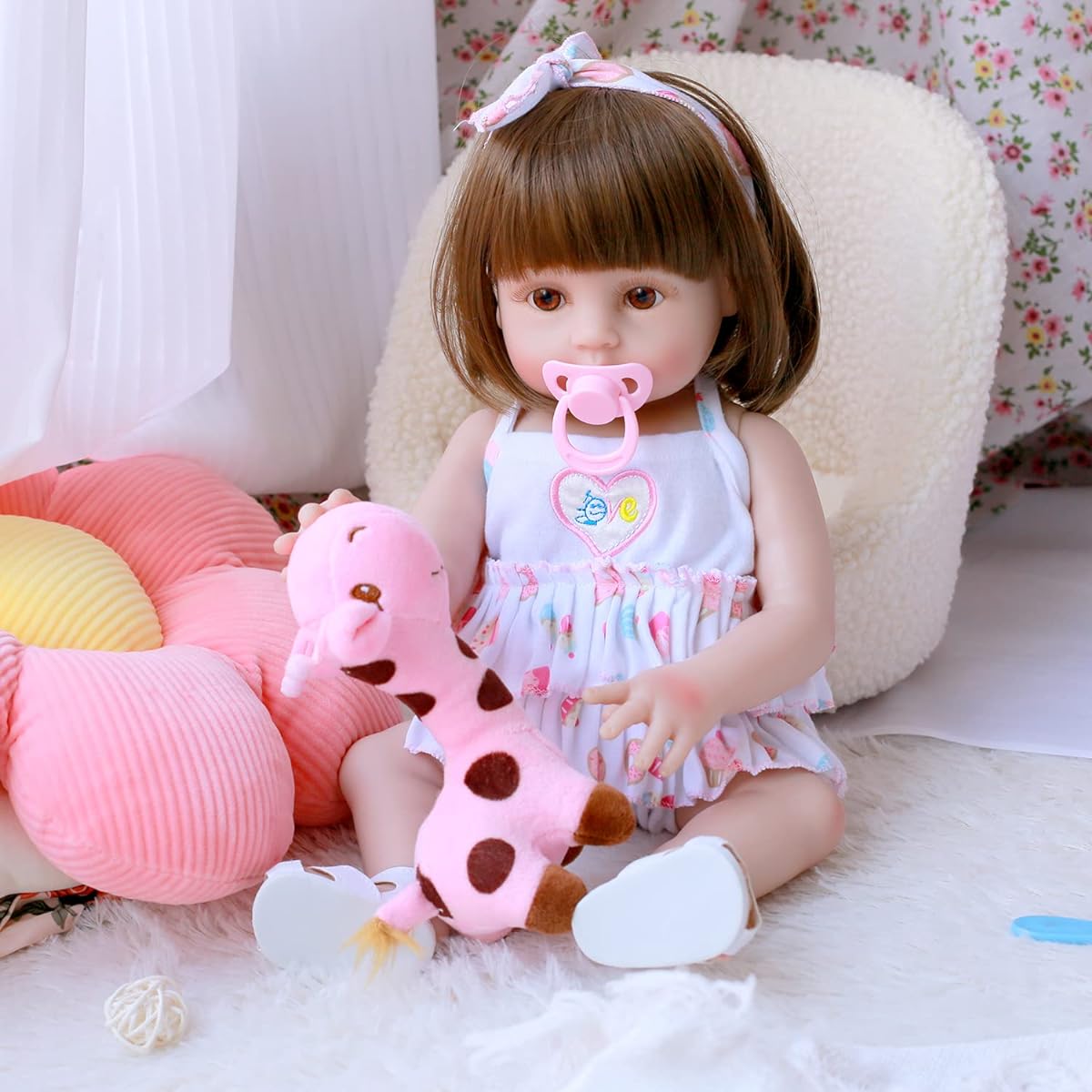 Lifelike Reborn Baby Doll, 18 Inch Realistic Newborn Baby Girl Baby Doll with Doll Clothes & Accessories, Best Birthday Set for Ages 3+