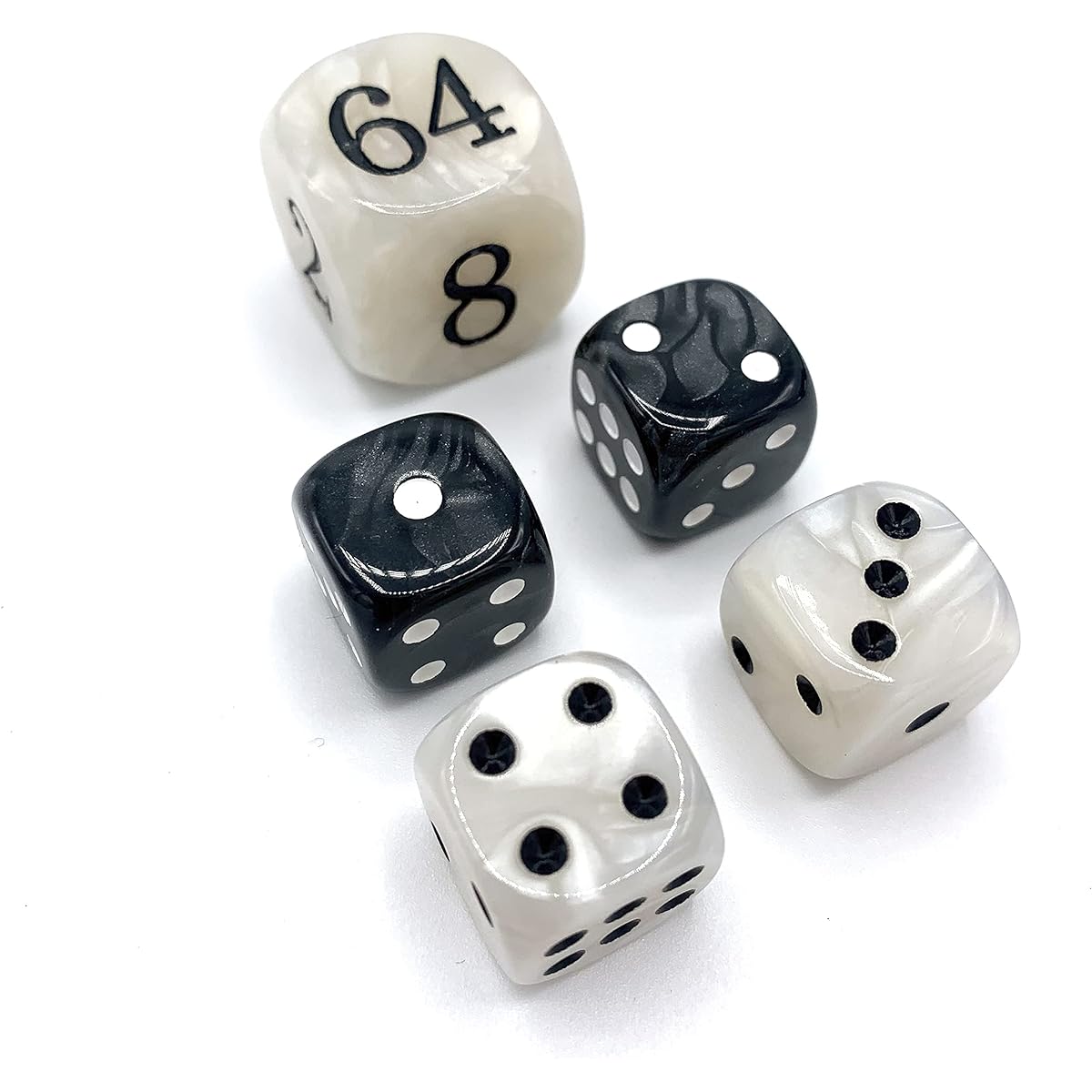 Luck Lab Backgammon Pearl Dice Set - 22mm Doubling Cube and Four 16mm Dice with Storage Bag, Black/White Marbled