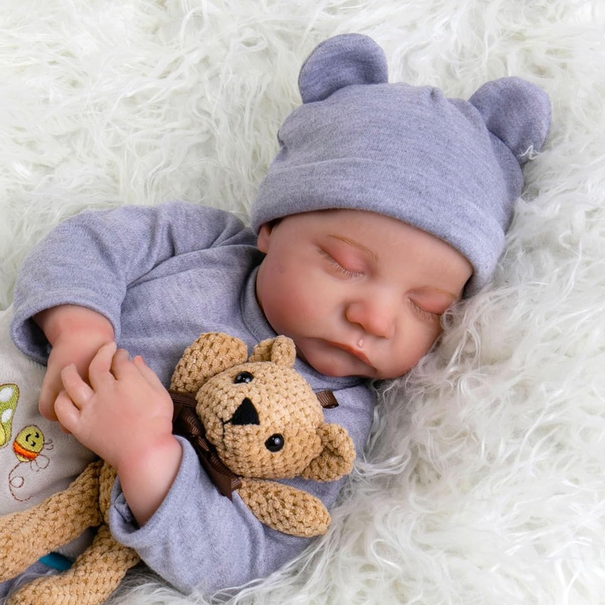 Aori Lifelike Reborn Doll Boy 18 Inch Baby Soft Body Realistic Newborn Baby Doll with Accessories Ages 3+