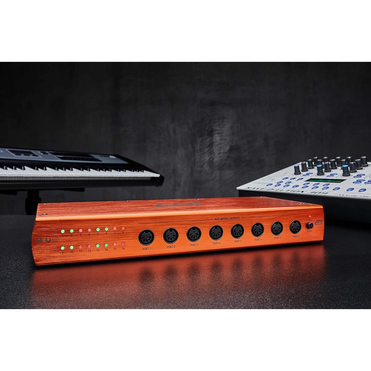 ESI M8U eX [USB 3.0 MIDI interface] 16 ports IN/OUT dual use