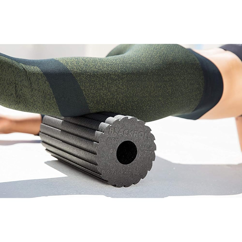 Black Roll Foam Roller FLOW STANDARD Black Made in Germany 180g 30cm x 15cm (Japanese genuine product)