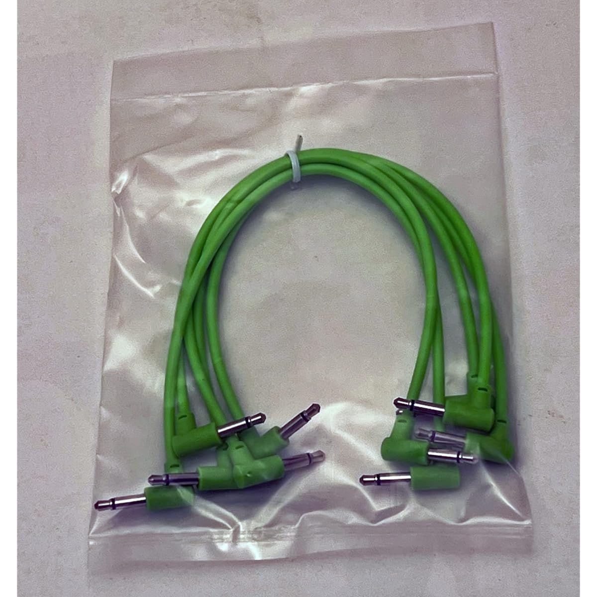 Luigis Modular M-PAR Right Angle Eurorack Patch Cables - Pack of 5 Green Cables 8" (20cm)