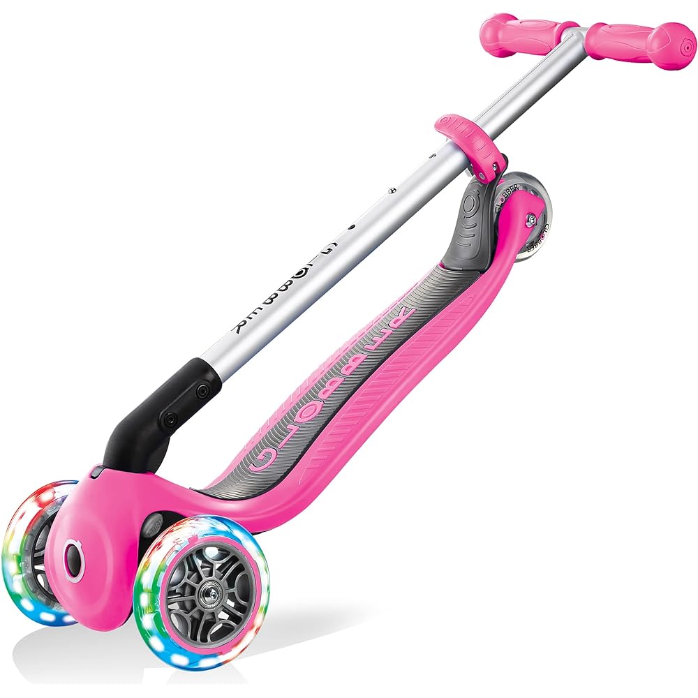 GLOBBER Kickboard Flash Glowing 3 Wheel Foot Brake Outdoor Play Children Vehicle Kick Scooter Primo/Foldable/Light Pink WLGB432110