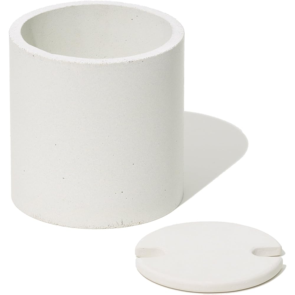 soil diatomaceous earth planter cover black