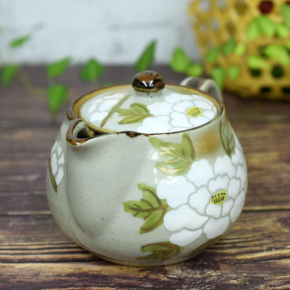 Teapot Stylish Kutani ware Teapot Pot White Peony Pottery Japanese tableware Made in Japan Comes with tea strainer net