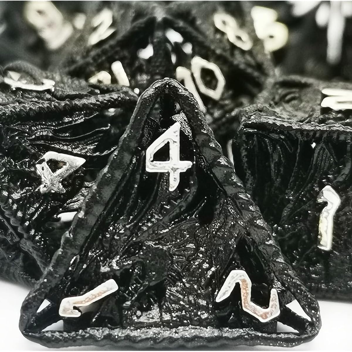 HAOMEJA Dice Hollow DND Dragon Metal Dice Set Role Playing Dice 7 Pieces D&D Dungeons & Dragons Dice (Black)