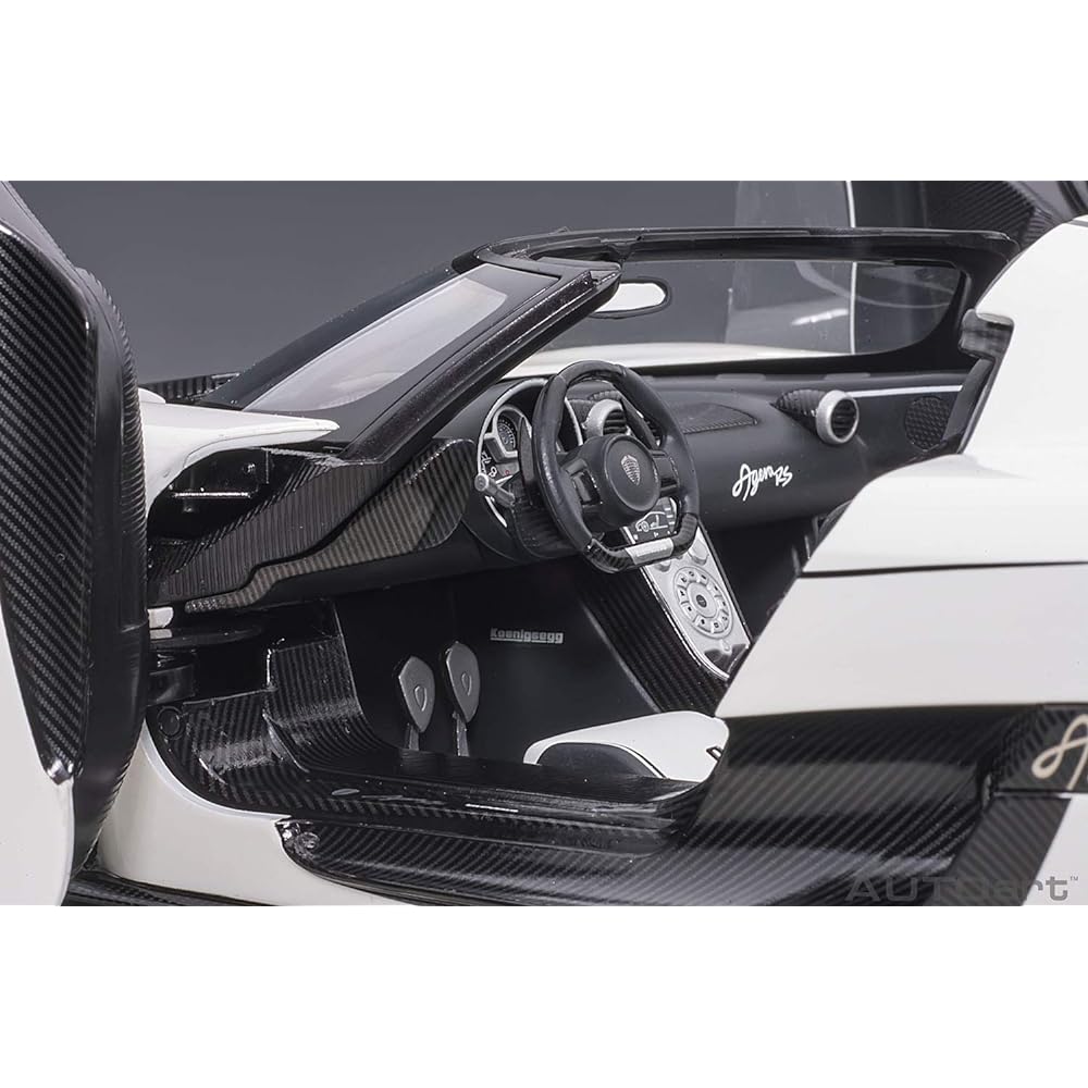 AUTOart 1/18 Koenigsegg Agera RS White/Carbon Black Finished Product 79021