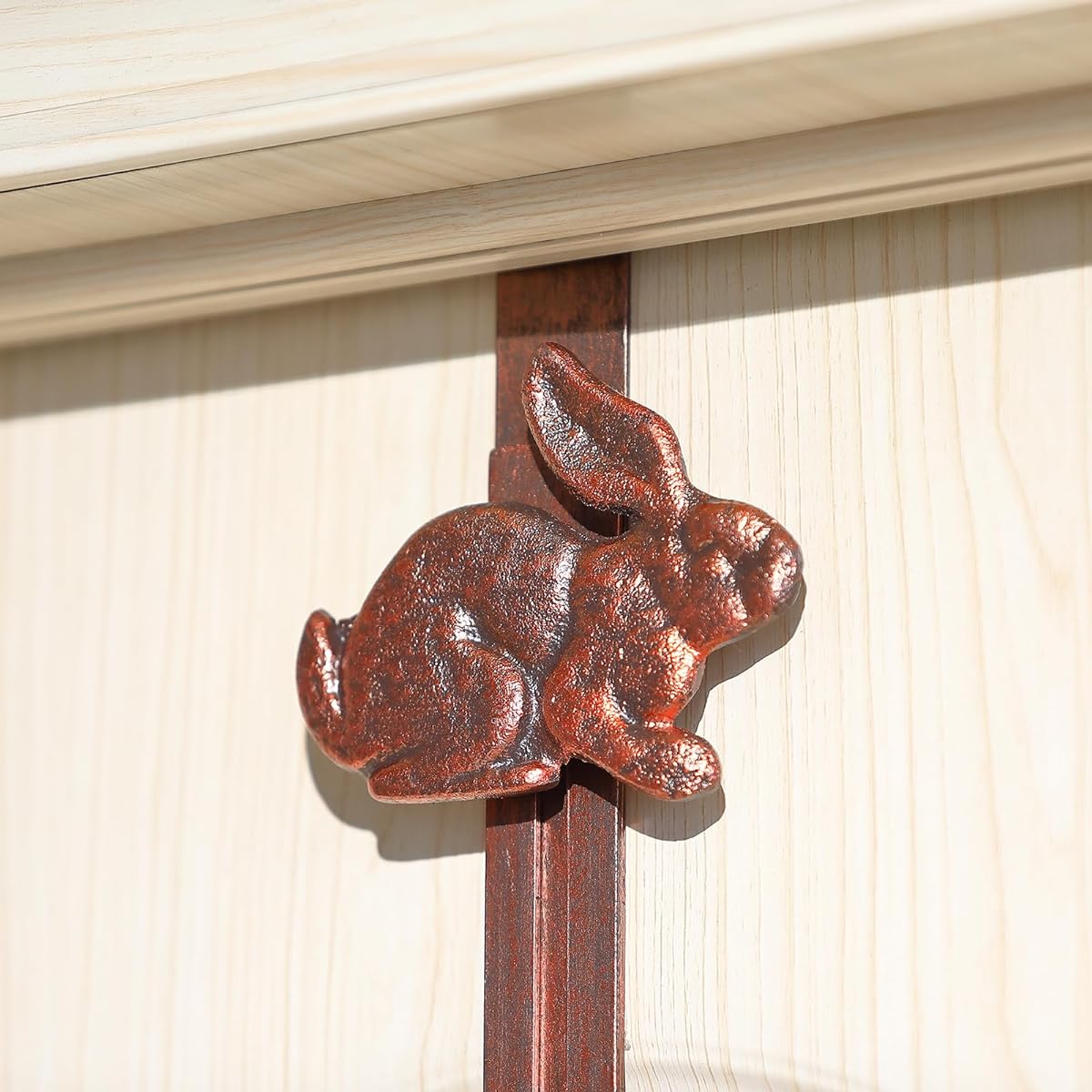 Retrome 16" Iron Rabbit Bunny Wreath Hanger for Entryway Christmas Halloween Fall Wreath Holder Antique Copper Finish