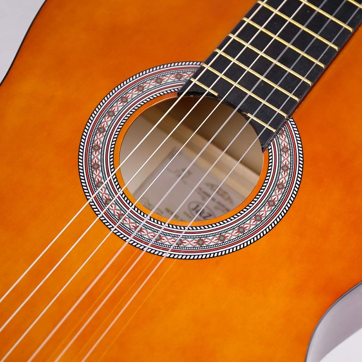 Classical guitar, 39 inches, 4/4 nylon strings, for elementary school students and adults, beginner guitar set, bag, strap, tuner, piano cloth, pick
