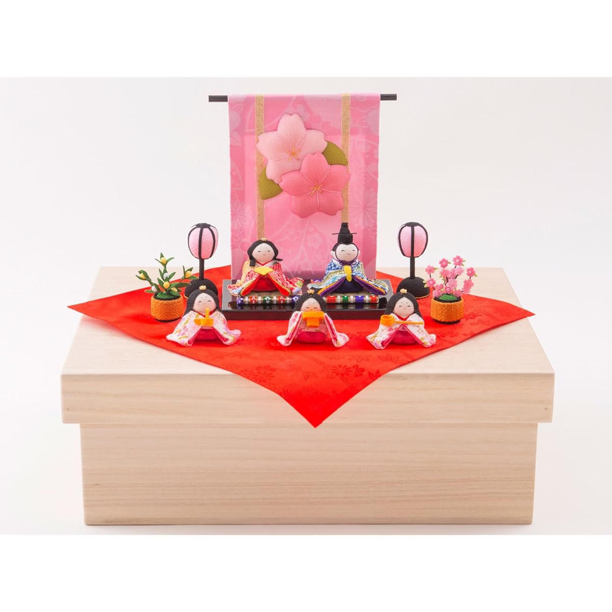 Hina Dolls, Hina Dolls, Compact Chirimen Flower Kicho Warabe Hina, Set of 5, Large Paulownia Storage Box Set, Personalized Box Writing Service, Comes with Wooden Name Tag, S Red (FUN fun)