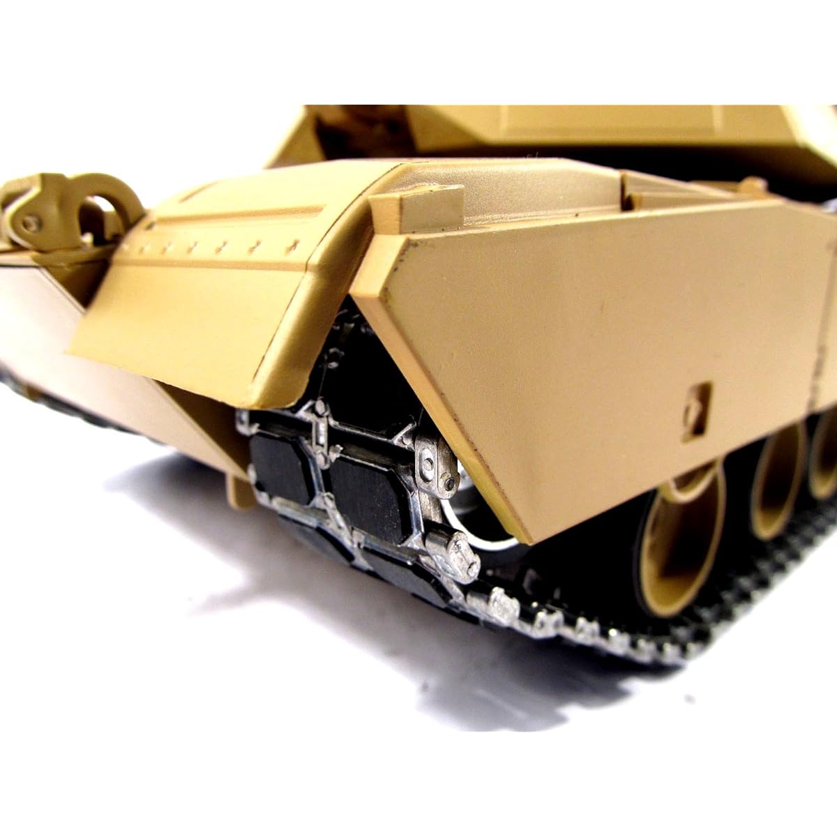 Mato Metal Track Set with Rubber Metal Pad for 1/16 Heng Long 3918-1 American M1A2 Abrams RC Tank