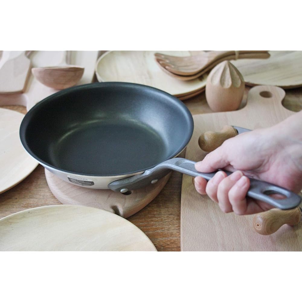 ETOETOTEATO Frying pan Silver x Black (Teflon) 21cm ET016
