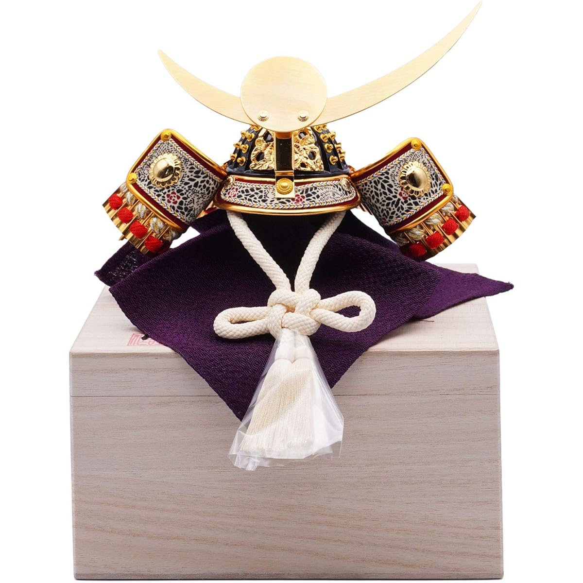Kenshin's helmet by Kyugetsu, mini size, with paulownia box, made in Japan, souvenir, Boys' Festival, May doll, R-5822