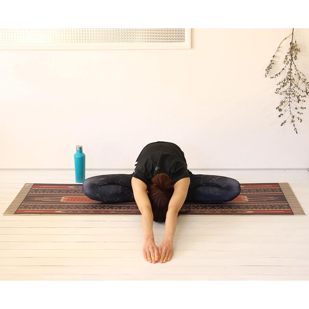 SPICE OF LIFE Leave-on yoga mat SENSE Native 61 x 173 cm 6 mm thick with strap CWLF1010