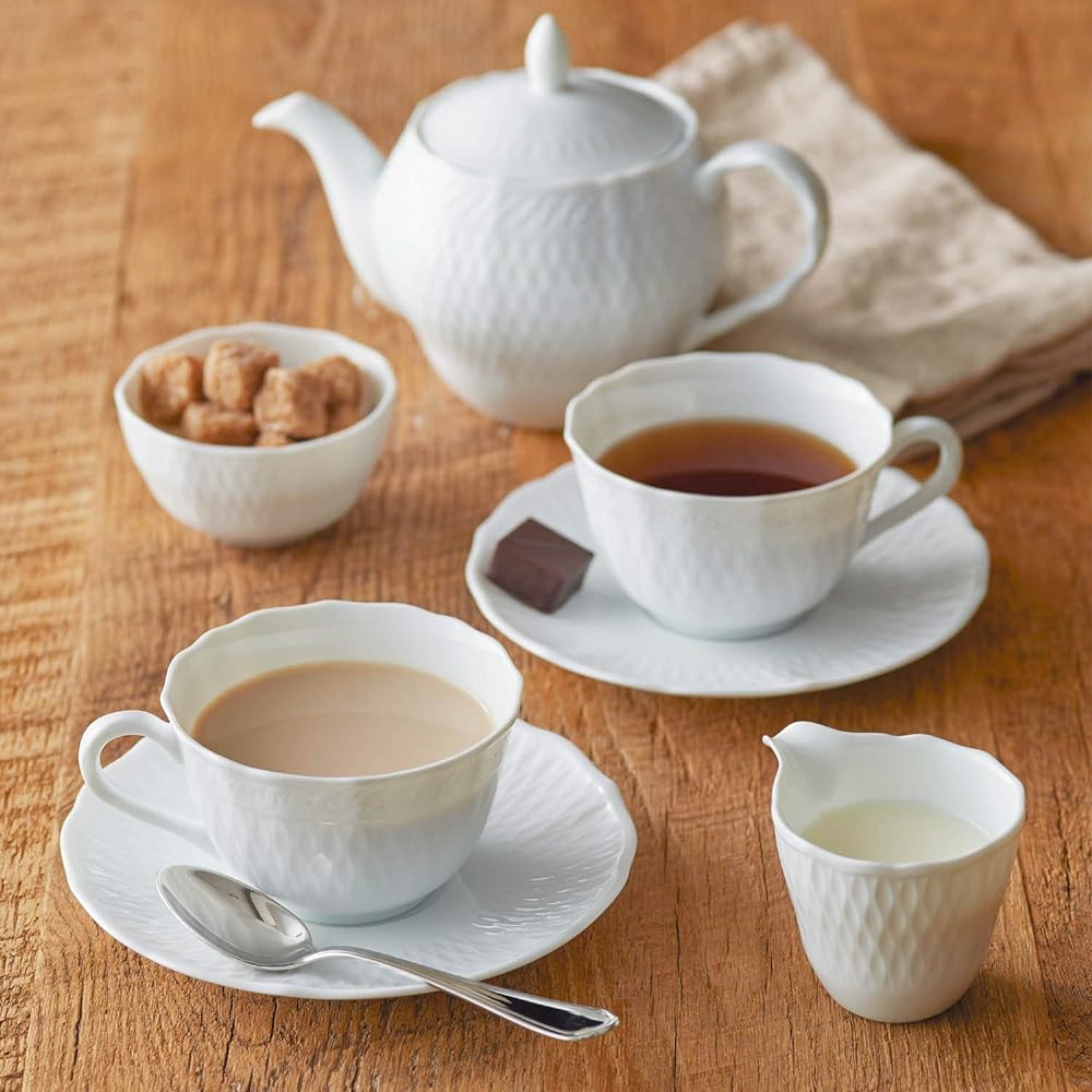 Noritake Tea Pot (with Tea Strain) 510cc Cher Blanc Microwave Safe Dishwasher Safe Fine Porcelain (Premium White) T94823/1655