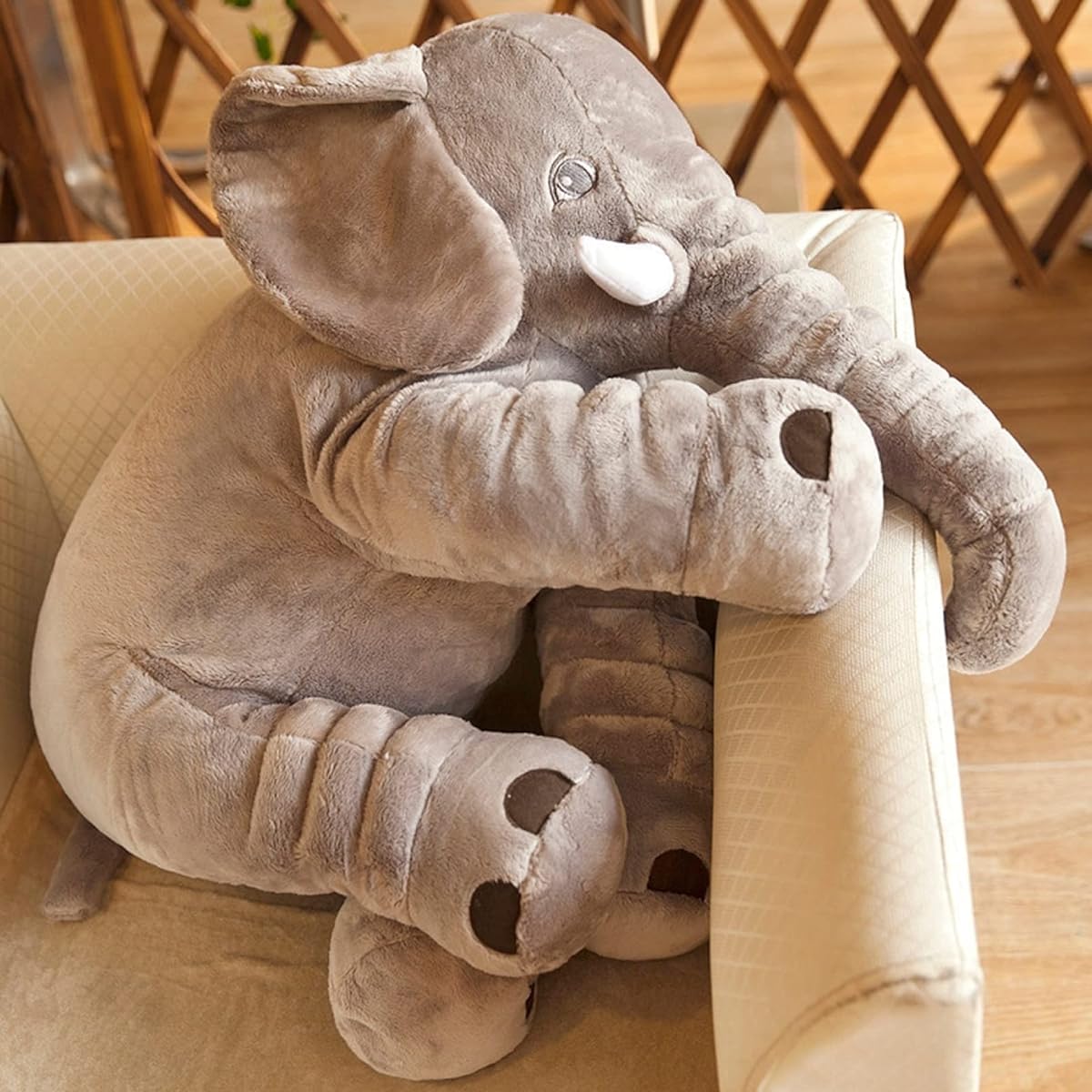 Elephant stuffed animal body pillow Fluffy Cute Elephant Doll Toy Child Birthday Anniversary Present Body Pillow Large Size Sleepy Animal Safe Realistic Baby Comfortable Bedroom Interior Children's Day
