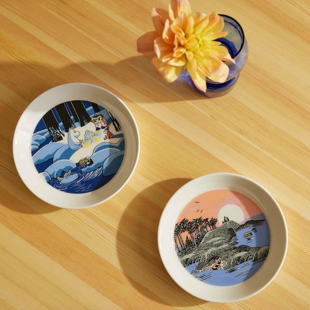 [Regular Imported Goods] Moomin (Moomin by ARABIA) Plate Set of 2 19cm Collector's Plate Set Snow Lantern & Mother and Sun Moomin Tableware Arabia 1067428