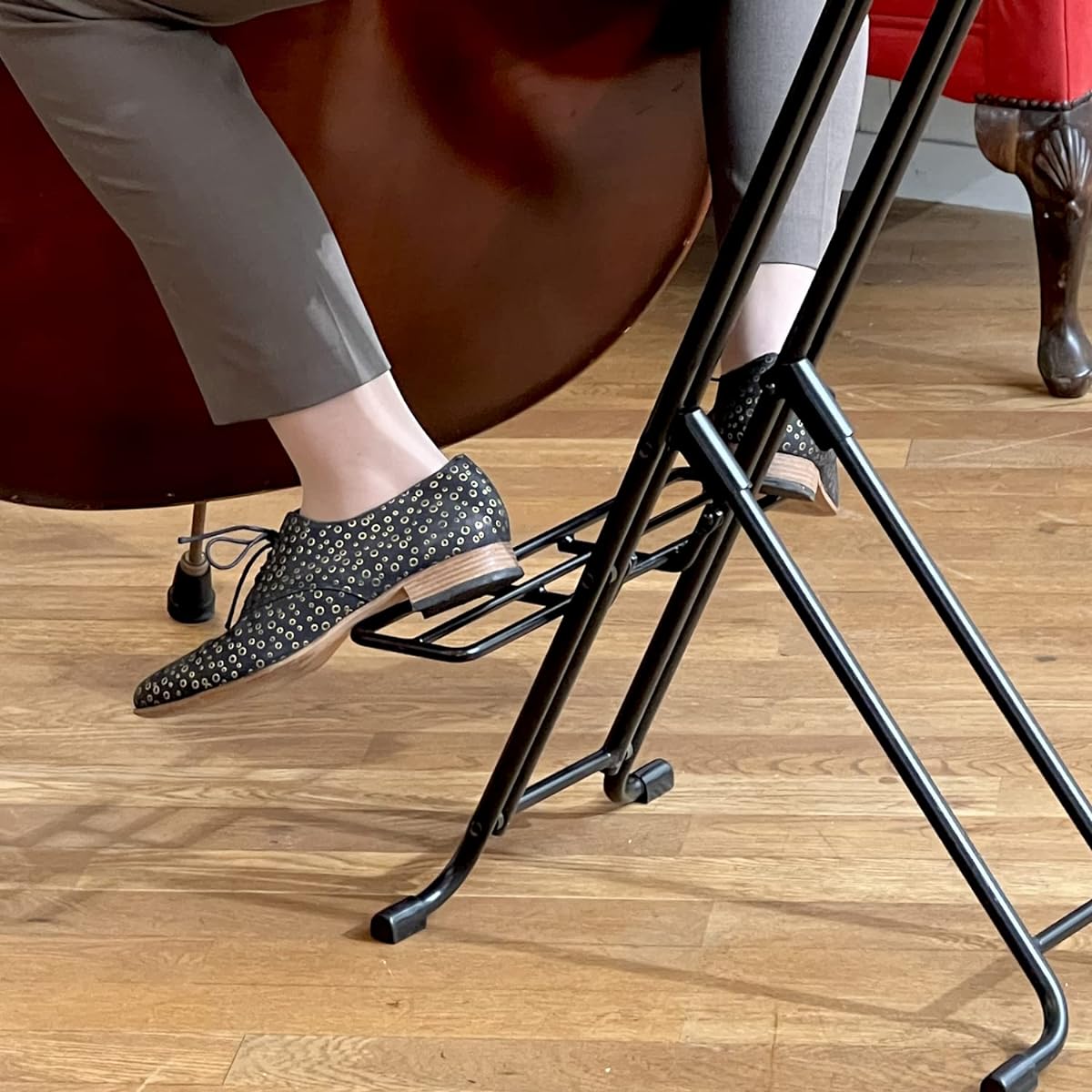 High-low movable folding chair for playing musical instruments (black)