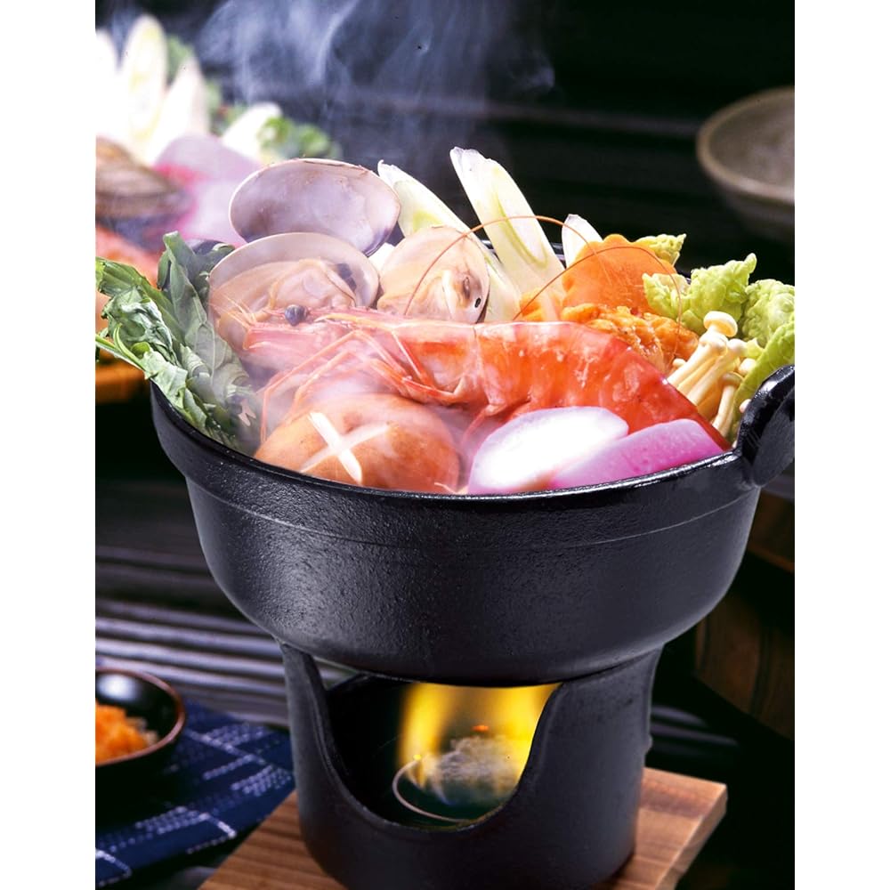 Ishigaki stove with stand Cast iron Height 8 x Width 13 x Depth 11cm Sold in case Set of 18
