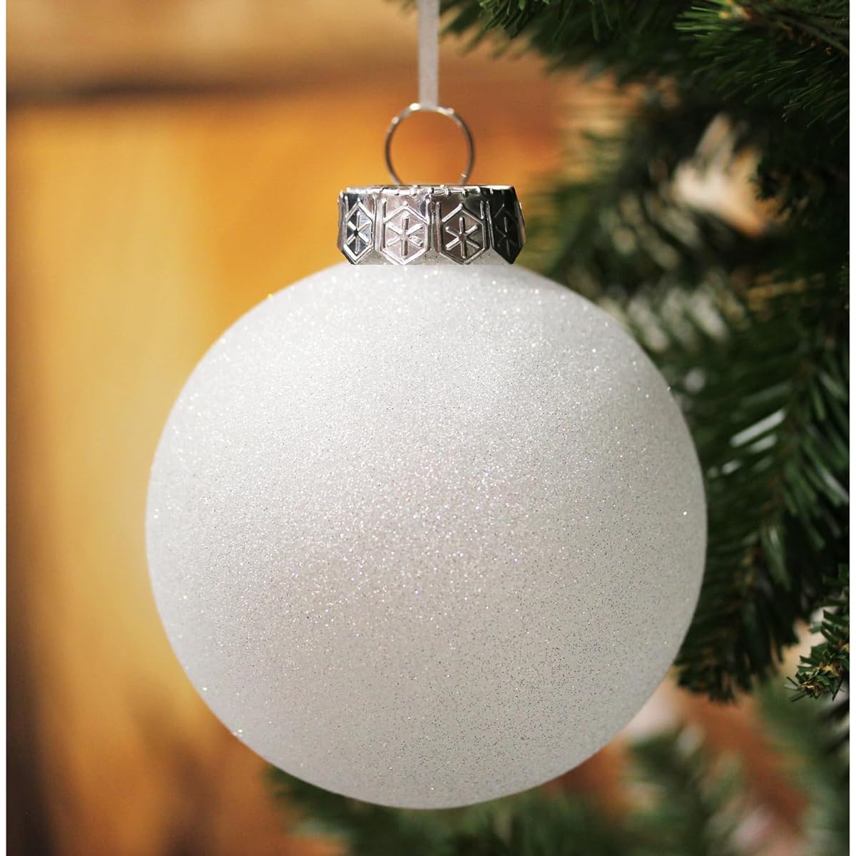 Sleetly Large Ornaments for Christmas Tree White Shatterproof Snowball Christmas Ball Decoration 4.7" Set of 2