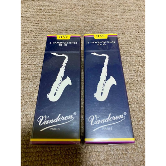 .. Tenor saxophone reeds 3 1/2 2 boxes set ZO