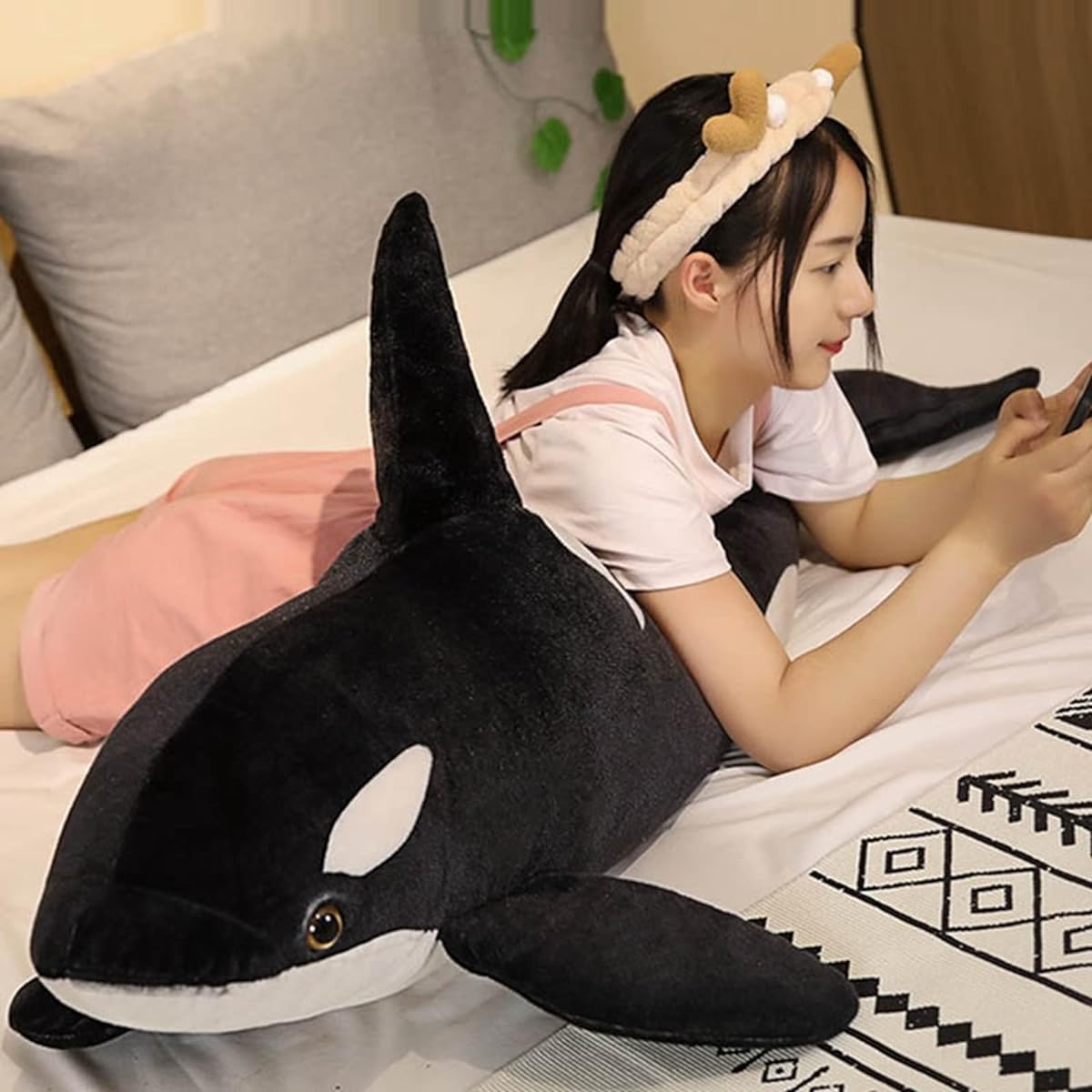 stuffed animal, large cushion, animal stuffed animal, killer whale, hug pillow, extra large, fluffy, Valentine's Day, gift for kids, girlfriend, birthday present, black, celebration, animal, sleeping pillow, hug pillow, stuffed animal, adult, cool, 130cm